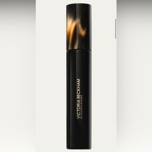 Victoria Beckham cell rejuvenating primer in golden 1 ounce